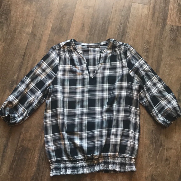 {The Limited} Flannel Top - Picture 2 of 6